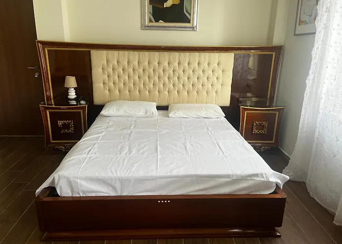 Wuthering Heights بيت ضيافة 3*